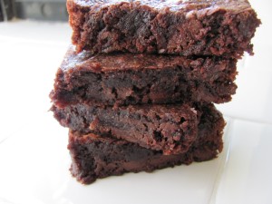 Healthy Fudge Brownie Recipe - HASfit Coconut Flour Brownies - Vegan ...